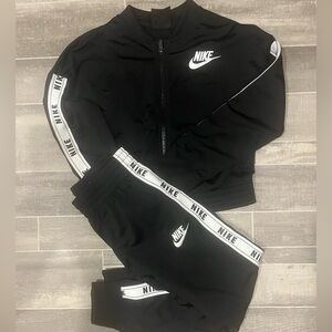 Boys pants and jacket running suit Nike